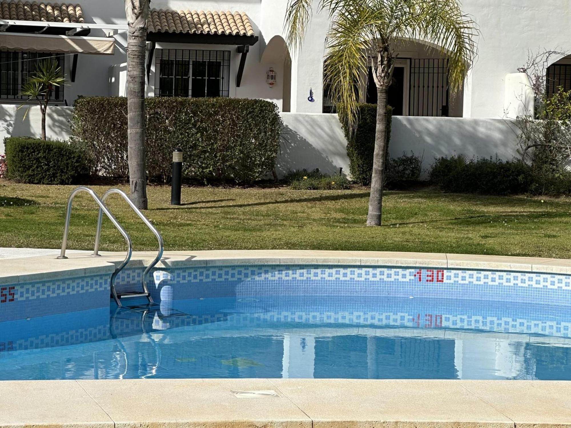 Ground Floor 2Bed Apartment Duquesa Manilva ซานลุยส์ เดอ ซาบีนียัส ภายนอก รูปภาพ